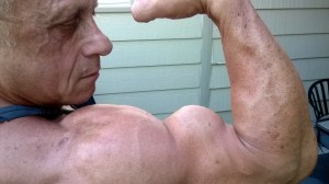 Right Biceps Peak! 