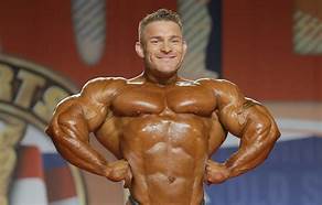 Flex Lewis Front Lat Spread